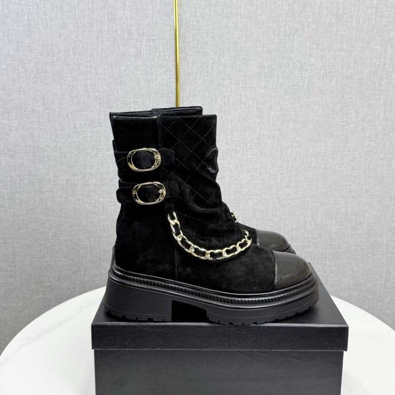 Ch**el boots